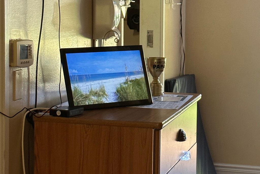 St Pete Moving Still - digital frame - nursing home - Luci Westphal