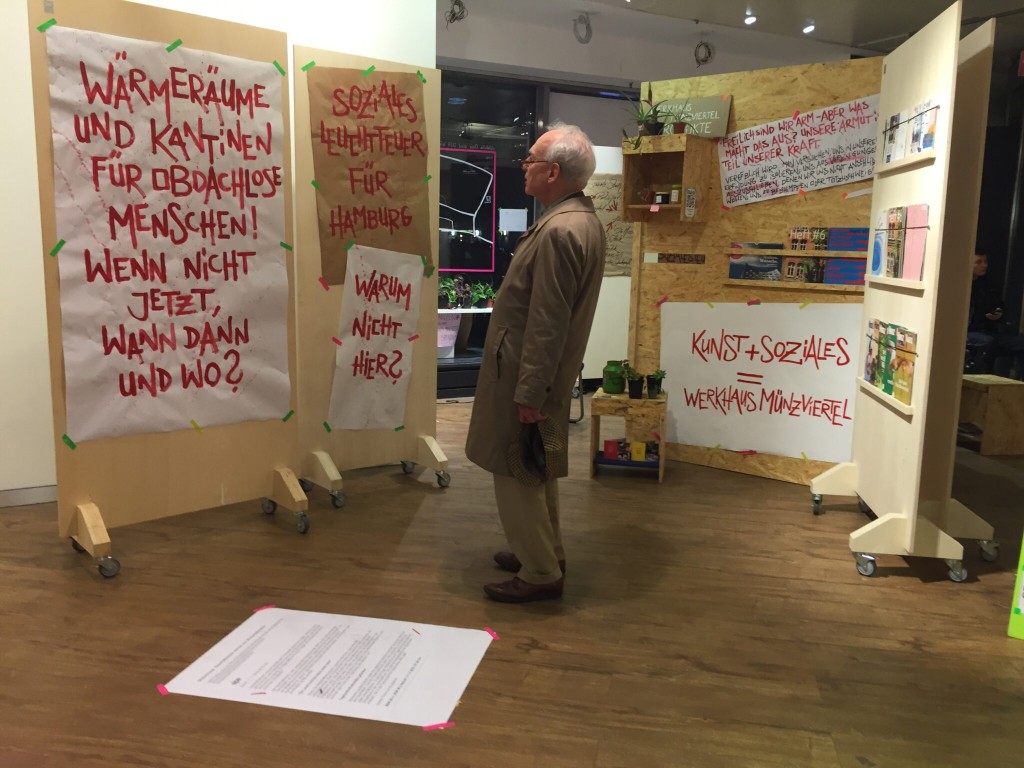 man at Werkhaus 2.0 Hamburg, Karstadt