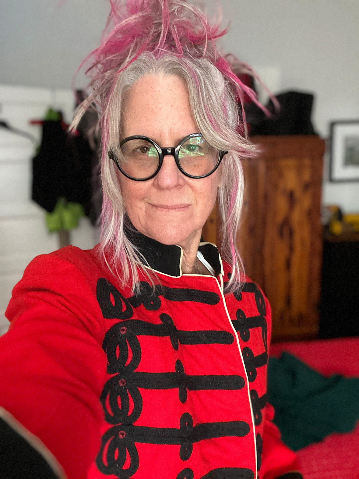 Victoria Jorgensen - artist and artist mentor